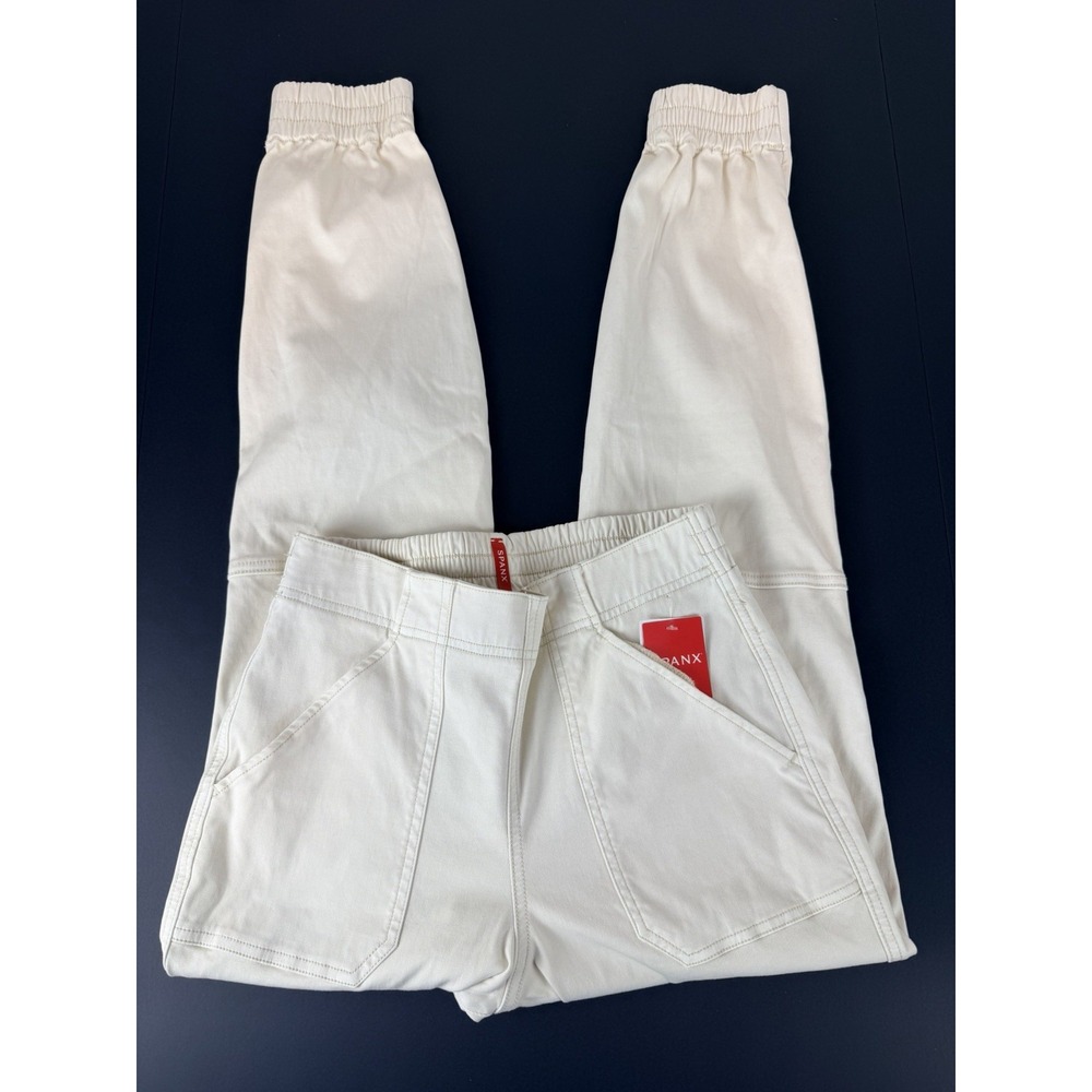 SPANX Stretch Twill Cargo Jogger Parchment Ivory Cream Sz M